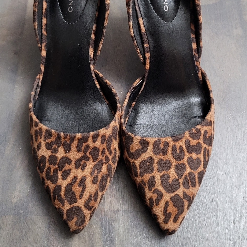Leopard Heels size 7